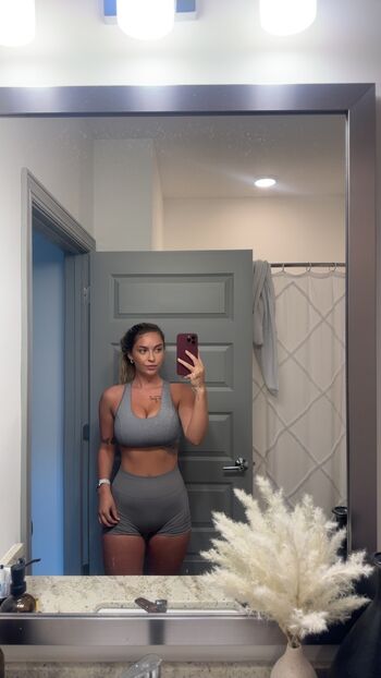 Leaked Caitlin betterly private photo viral onlyfans