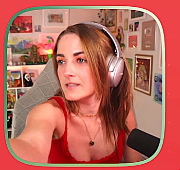 Leaked Caitlin marie reacts private photo viral onlyfans