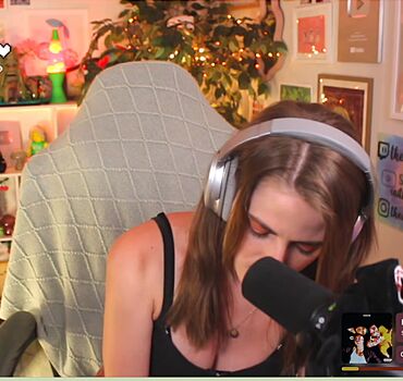 Leaked Caitlin marie reacts private photo viral onlyfans