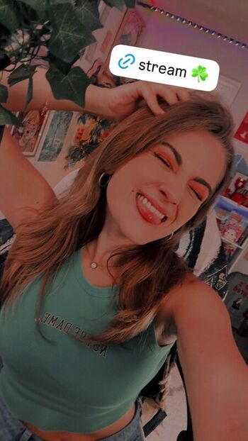 Leaked Caitlin marie reacts page private photo viral onlyfans