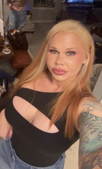 Camcamexclusive