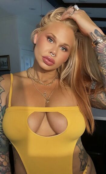 Camcamexclusive