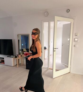 Leaked Camilla hasselgard page private photo viral onlyfans