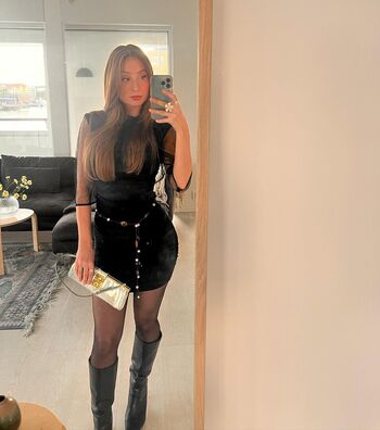 Leaked Camilla hasselgard private photo viral onlyfans