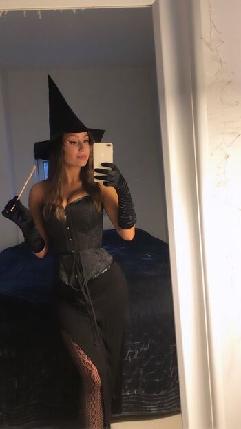 Leaked Camilla hasselgard private photo viral onlyfans