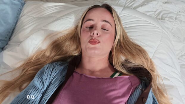 Leaked Camille lv private photo viral onlyfans
