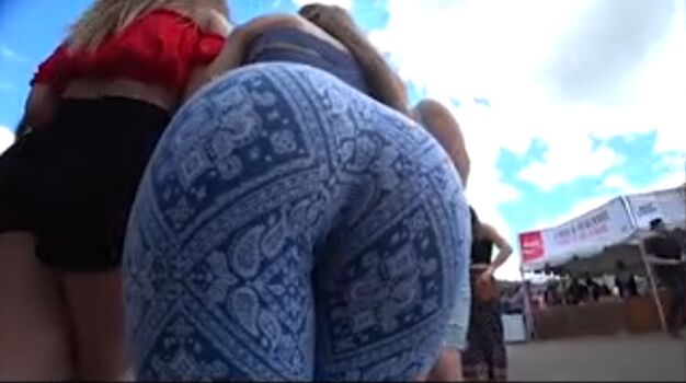 Candid Street Ass Collection Links -