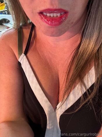 cargurlrobyn
