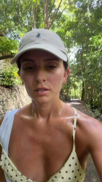 Leaked Carla bezanson private photo viral onlyfans