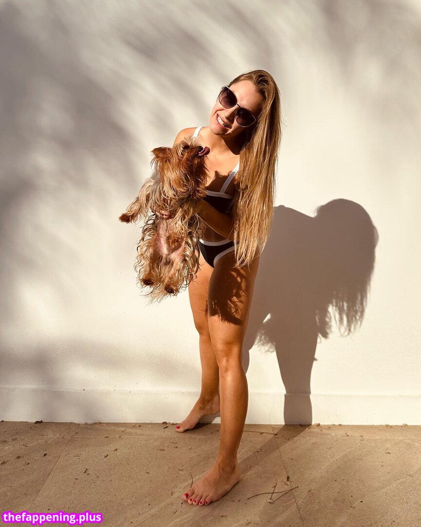 Carla Diaz