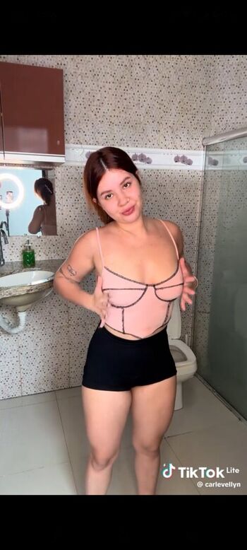 Leaked Carla evelyn private photo viral onlyfans