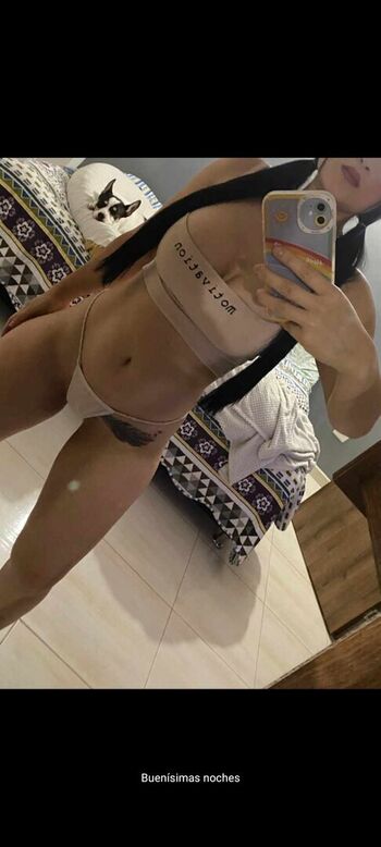 Carlahotxx
