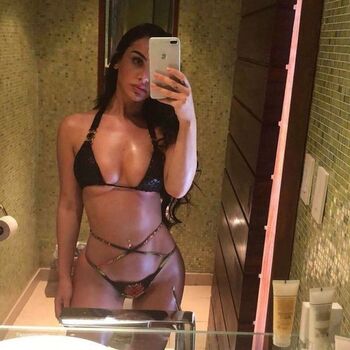 Carli Bel