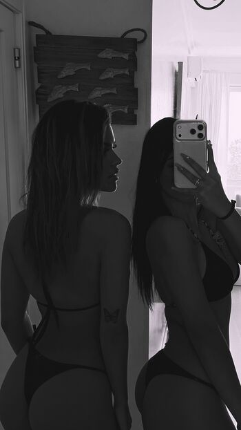 Leaked Carlitaa private photo viral onlyfans