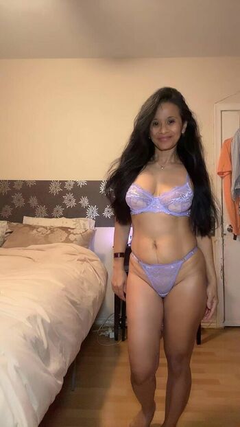 Leaked Carmela sherwood private photo viral onlyfans