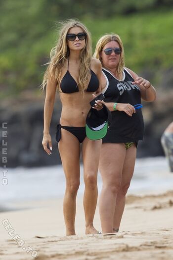 Carmen Electra