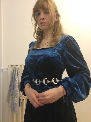 Carmina_bleue