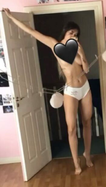 Caroesti Caroline.babe Caroline Estigarribia