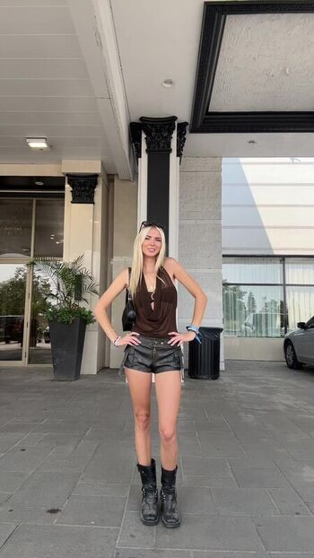 Leaked Carolina firkowski page private photo viral onlyfans