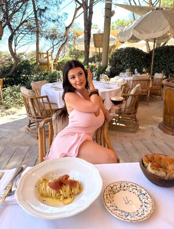 Leaked Carolina neto private photo viral onlyfans