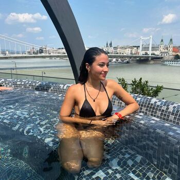 Leaked Carolina oliveira private photo viral onlyfans