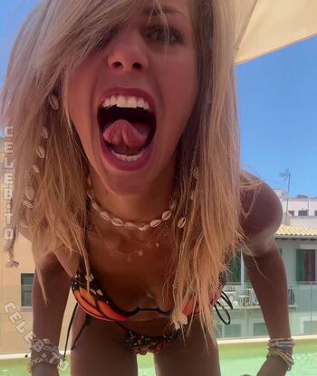 Leaked Carolina peukmann private photo viral onlyfans