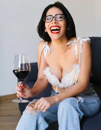 Leaked Carolina roldan private photo viral onlyfans