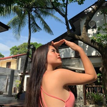 Leaked Caroline grasland private photo viral onlyfans