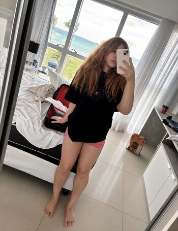 Leaked Caroline lopes private photo viral onlyfans