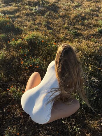 Leaked Caroline zalog  page private photo viral onlyfans