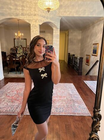 Leaked Carolinefbyron page private photo viral onlyfans