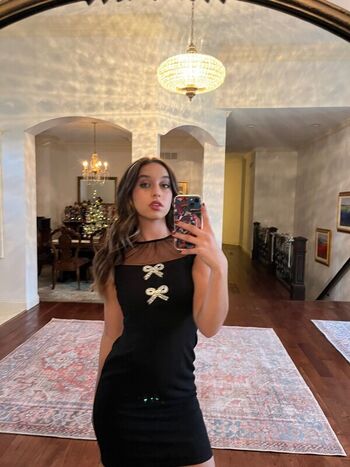 Leaked Carolinefbyron page private photo viral onlyfans