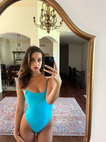 Leaked Carolinefbyron private photo viral onlyfans