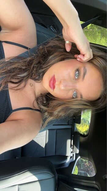 carolinefbyron