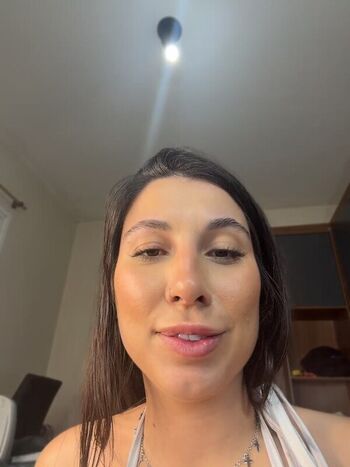 Leaked Carolini private photo viral onlyfans
