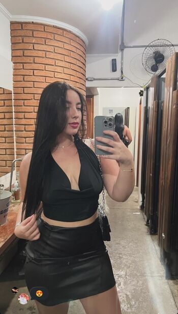 Leaked Carolzinhaxd private photo viral onlyfans