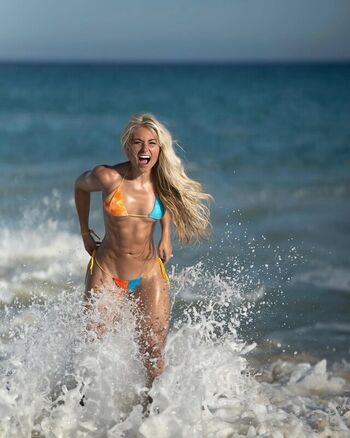 Leaked Carriejune private photo viral onlyfans