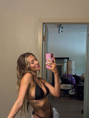 Leaked Cary gutin private photo viral onlyfans
