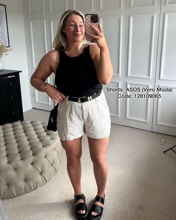 Leaked Carys whittaker page private photo viral onlyfans