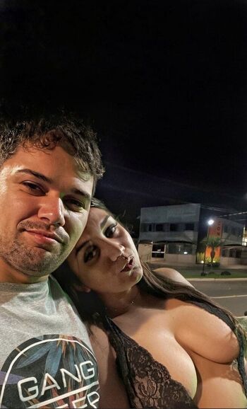 Casal Exibicionista