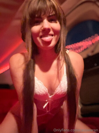 Cassie Aran