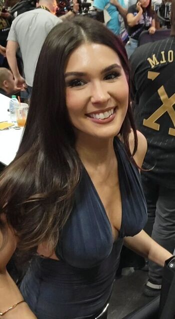 Leaked Cathy kelley page private photo viral onlyfans