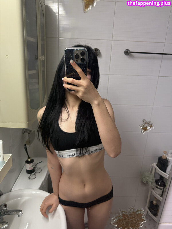 cc979 / cc99799 / user Nude OnlyFans Photo #1