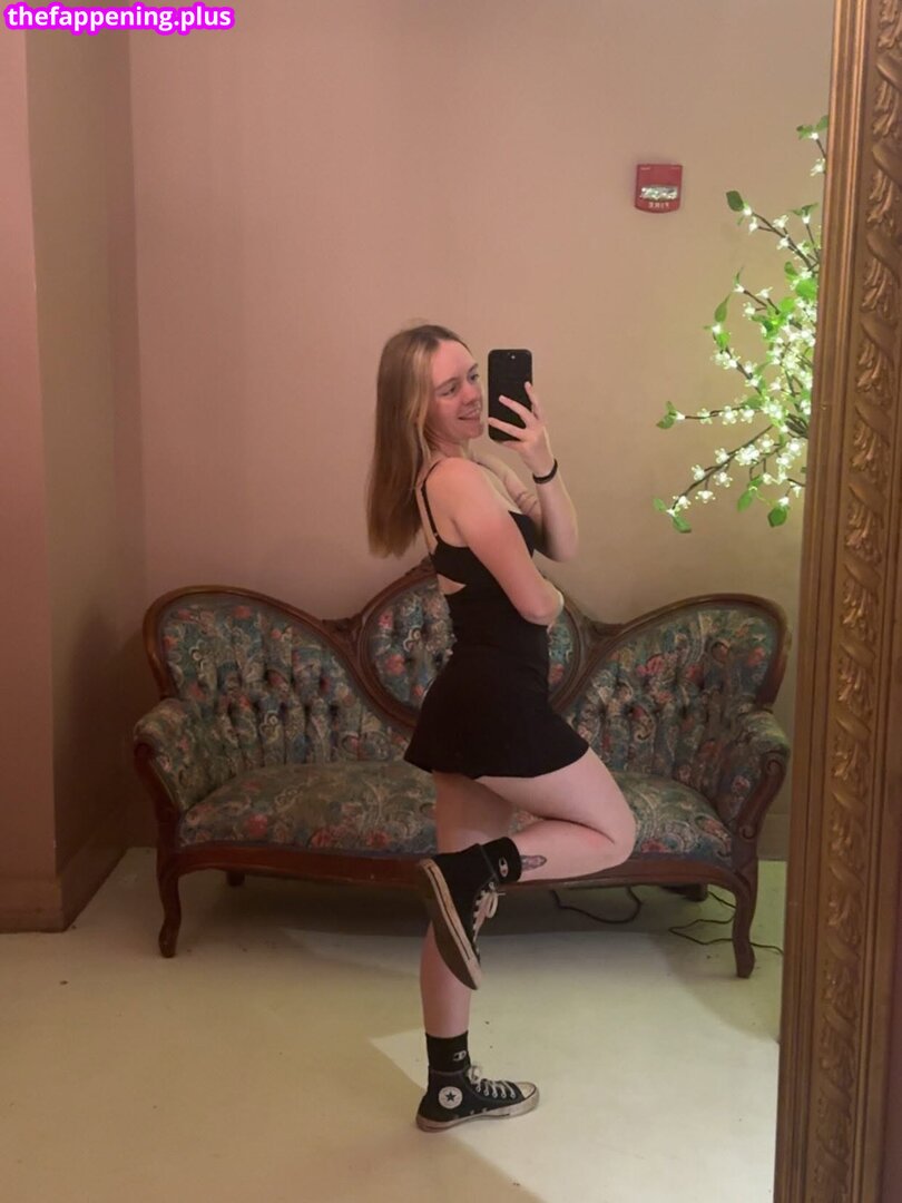 CCannon_Pixie Nacktes OnlyFans Foto #25