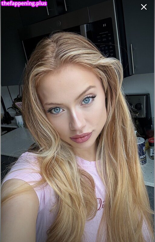 @ccinnamon_official / Ccinnamonxo / ccinnamon Fotografie OnlyFans Dezbrăcată #96