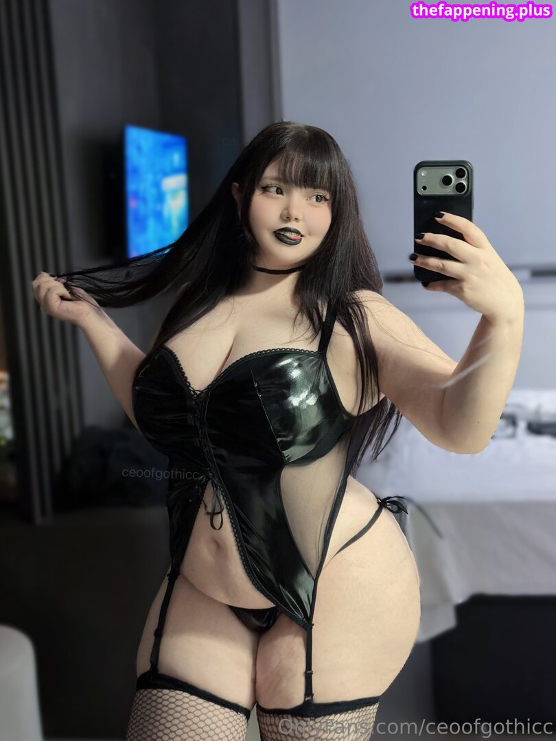 Cclowniac / Ceoofgothicc Фото оголеного OnlyFans #68