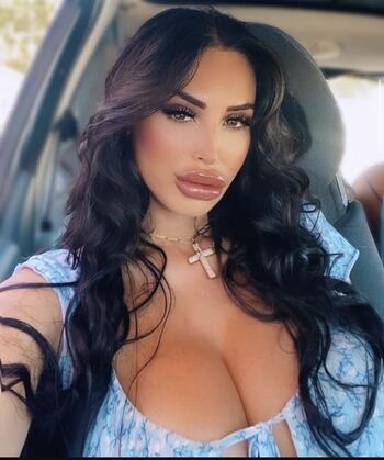Leaked Ceciliarussoreal private photo viral onlyfans