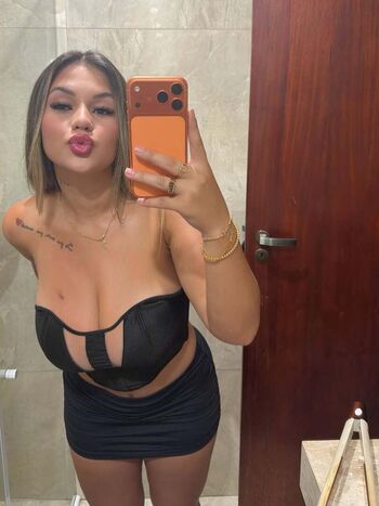 Leaked Chai schmidt page private photo viral onlyfans