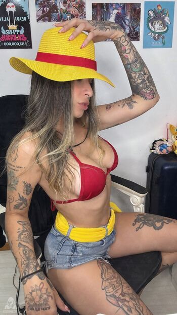 Chanel Hot