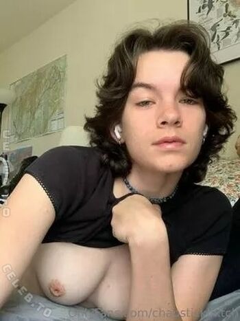 Leaked Chapstickbxtch page private photo viral onlyfans